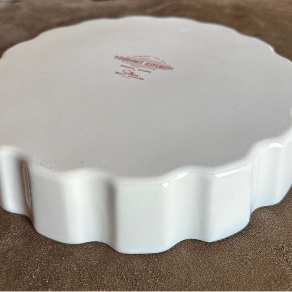 Saltera *Vintage* 1977 Himark Gourmet Kitchen Ceramic Quiche Dish, Red and White - Picture 7 of 10